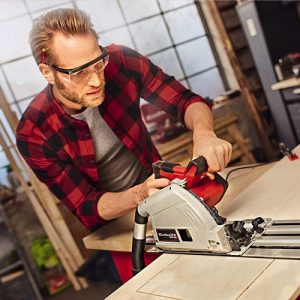 scie circulaire plongeante